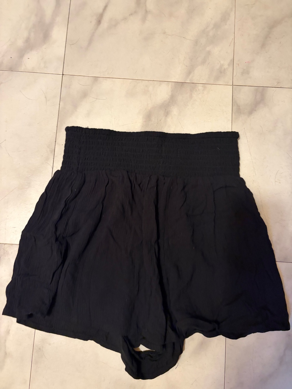 Simons Twik Black Smocked Skort